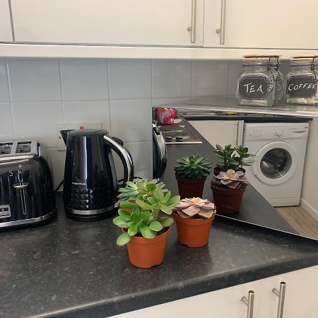 شقة Watford Gemini - Eton 1 - Nr Watford Junction, M1 ,M25 المظهر الخارجي الصورة